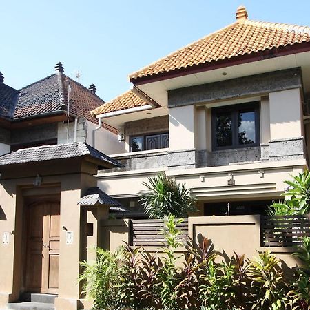 Villa Indah Kuta Royal - Private Pool - Optic Fiber High Speed Internet Ngoại thất bức ảnh